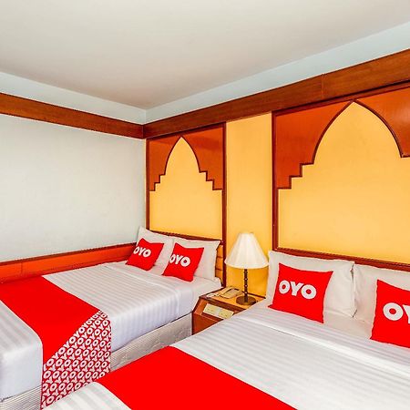 Oyo 441 Grand Thara Hotel Surat Thani Exterior foto
