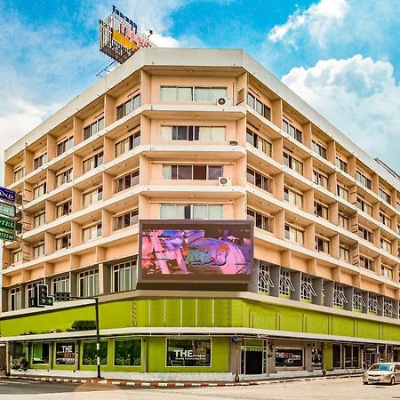 Oyo 441 Grand Thara Hotel Surat Thani Exterior foto